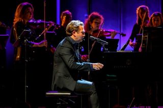 a0KJz00000ImEhXMAV_1140x642