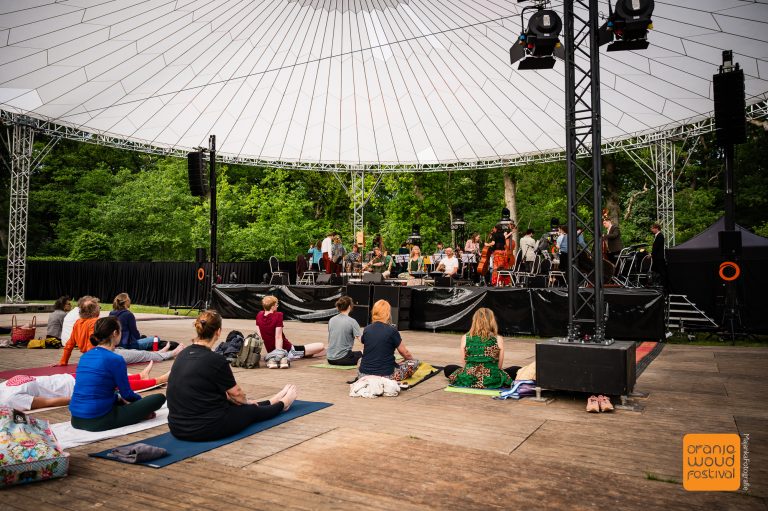 weblogo_Yoga Concert XL Somer Kamerorkest_MajankaFotografie© _MF65986-2